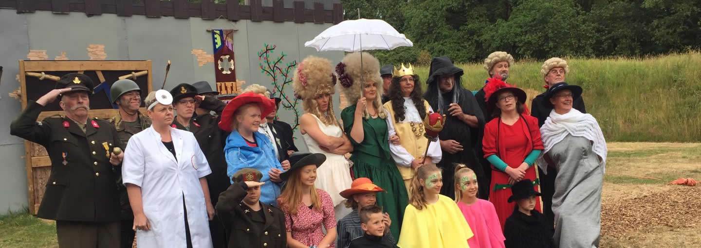 Toneelgroep UNEA Lampkapje